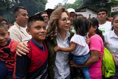 La candidata presidencial Sandra Torres, en un acto de campaña en Amatitlán, el pasado 14 de mayo.