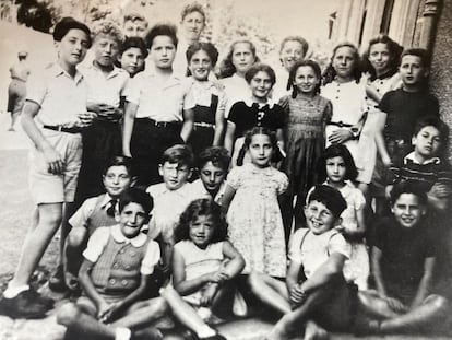 Niños en Chambon-sur-Lignon, alrededor de 1943. Colección privada
