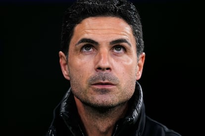 El entrenador del Arsenal, Mikel Arteta, antes del comienzo del encuentro.
