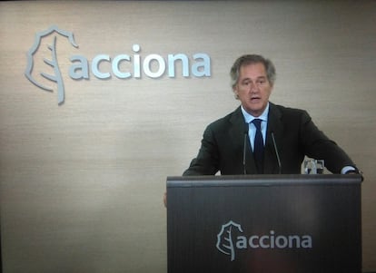El presidente de Acciona, José Manuel Entrecanales, ante la junta de accionistas telemática del grupo, este jueves en Madrid.