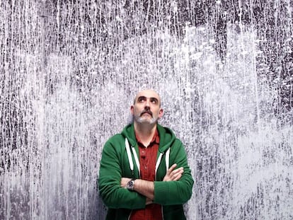 Sanzol en el escenario del Teatro de la Abadía.
