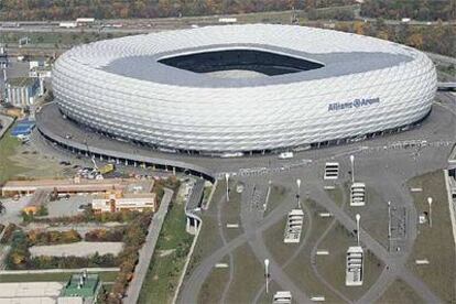 El estadio de Múnich, con sus 2.874 cojines de un material plástico resistente incluso al fuego.
