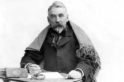 Stéphane Mallarmé, retratado por Nadar.