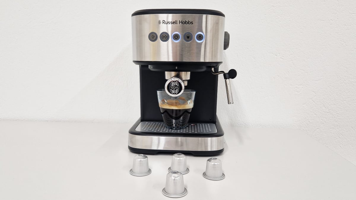 ¿Café molido o en cápsulas? Pruebo la nueva cafetera expreso de Russell Hobbs para disfrutar de ambas a un precio único.