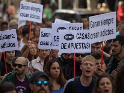 Manifestación contra las casas de apuestas este domingo en Madrid.