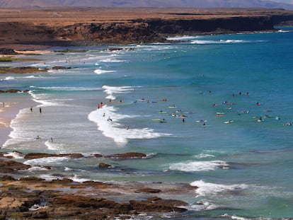 Profesor de surf de Hondarribia condenado por agresión sexual