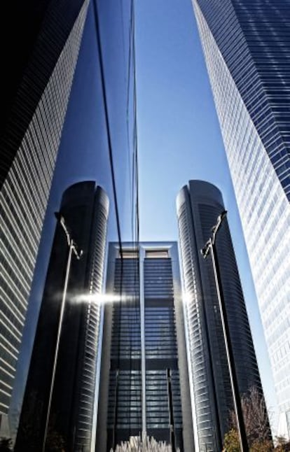 The Cuatro Torres skyscrapers in the north of the city have failed to revitalize the area.