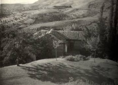 La casa molino Las Pasaderas, alrededor de los años sesenta. La foto pertence a la familia del autor de este texto.