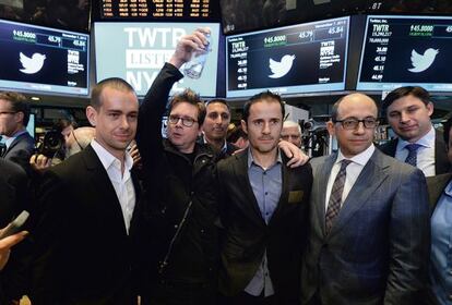 El equipo responsable de Twitter: Jack Dorsey, Ev Williams y Dick Costolo. Juntos celebran la salida a bolsa de la compañía el 7 de noviembre de 2013