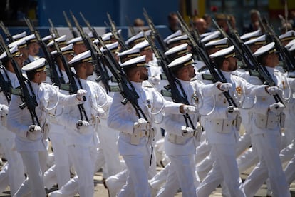 Desfile del Día de las Fuerzas Armadas celebrado en Granada el pasado 3 de junio.