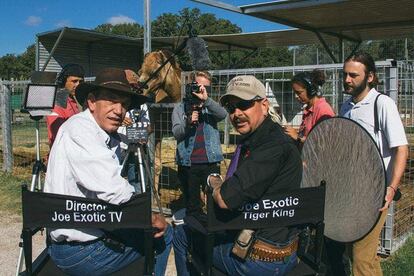 Rick Kirkham con Joe Exotic durante el rodaje de su 'reality show'.
