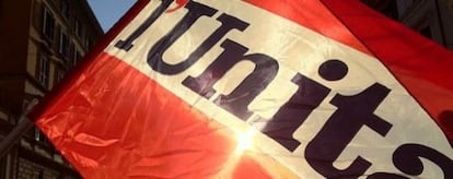 Bandera del diario l'Unità.