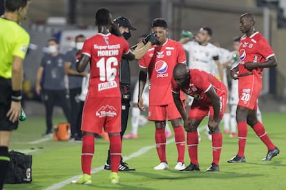 Jugadores afectados por gas lacrimógeno en Copa Libertadores, Colombia