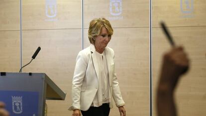 Esperanza Aguirre, el d&iacute;a que anunci&oacute; su dimisi&oacute;n como concejal del Ayuntamiento de Madrid.