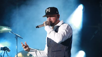 Residente, durante un concierto en Puerto Rico, en diciembre de 2024.