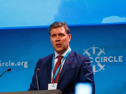 El todav&iacute;a primer ministro de Islandia, Bjarni Benediktsson, durante una conferencia el 13 de octubre sobre el &Aacute;rtico en Reikiavik. 
