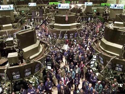 La Bolsa de Nueva York, en la reapertura después del atentado del 11-S.