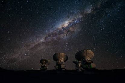 Antenas del telescopio ALMA, en Chile
