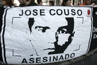 A demonstration outside the US Embassy in Madrid demanding justice for José Couso.