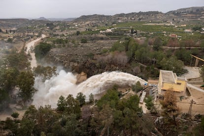 La Confederación Hidrográfica del Segura, (CHS), ha ordenado el desembalse de la presa de La Cierva, en el municipio de Mula (Murcia).