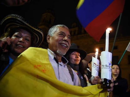 Colombian's celebrate the new peace deal.