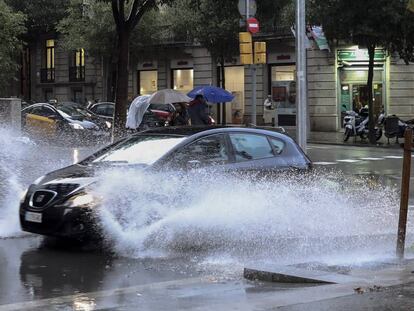 Pluges al centre de Barcelona.
