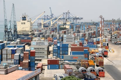 Contenedores en el puerto de Mombasa (Kenia).