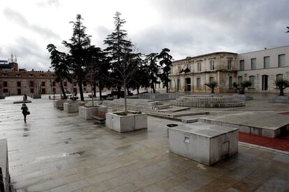 Plaza de San Fernando de Henares.