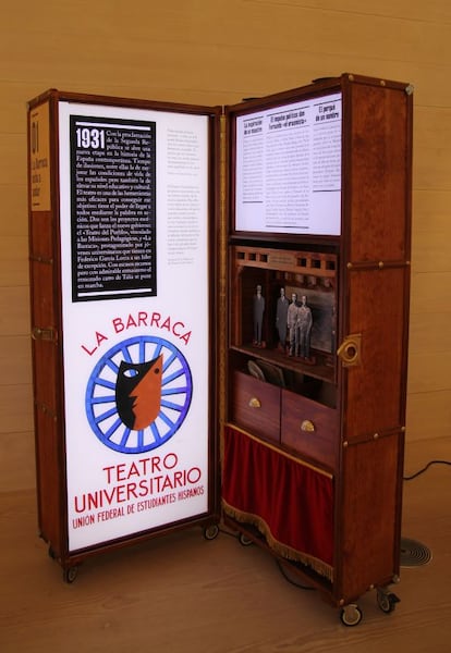 Uno de las piezas que se exhiben en la exposición sobre la compañía teatral de Federico García Lorca.