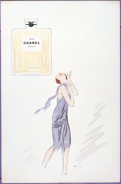 Las fragancias clásicas de la perfumería han tenido que adaptarse a las nuevas regulaciones. Uno de los ejemplos más conocidos es Nº5 de Chanel (1921) que en la imagen se muestra junto a una de sus primeras campañas en los años veinte del pasado siglo.