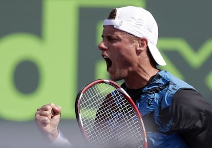 Hewitt celebra un punto ante Haase, en primera ronda.