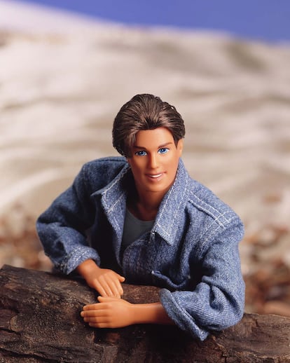 Ken con chaqueta vaquera.