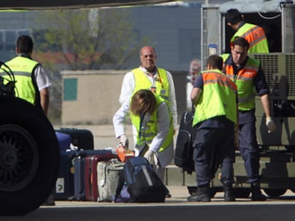 Llegan a Torrejón de Ardoz 80 españoles procedentes de Japón
