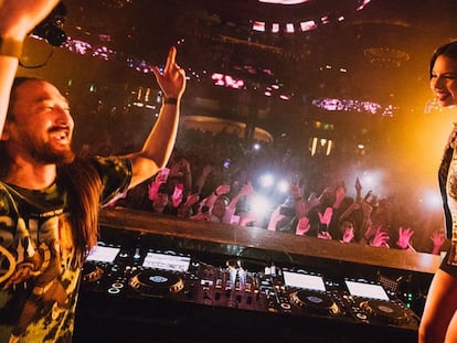 Steve Aoki and Ángela Aguilar in Las Vegas.