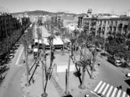 B 36811 - (20/set/00) - color - Inaguración de la nueva Rambla del Raval - Foto: Tejederas.
