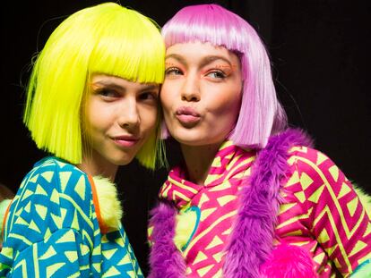 Backstage del desfile de Jeremy Scott en la NYFW.