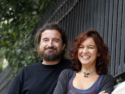 García y Rico trabajan también para políticos: "Si anunciamos al Atlético en Segunda, podemos con el PSOE", bromea él.