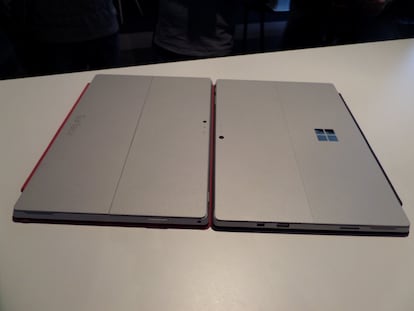 La nueva Surface Pro 4 llega con los nuevos Intel Core M3, i5 e i7, todos ellos de sexta generación,con mayor rendimiento y velocidad respecto a los montados, algo lógico, en la Surface Pro 3. (Surface Pro 3 a la izquierda, Surface Pro 4 a la derecha)