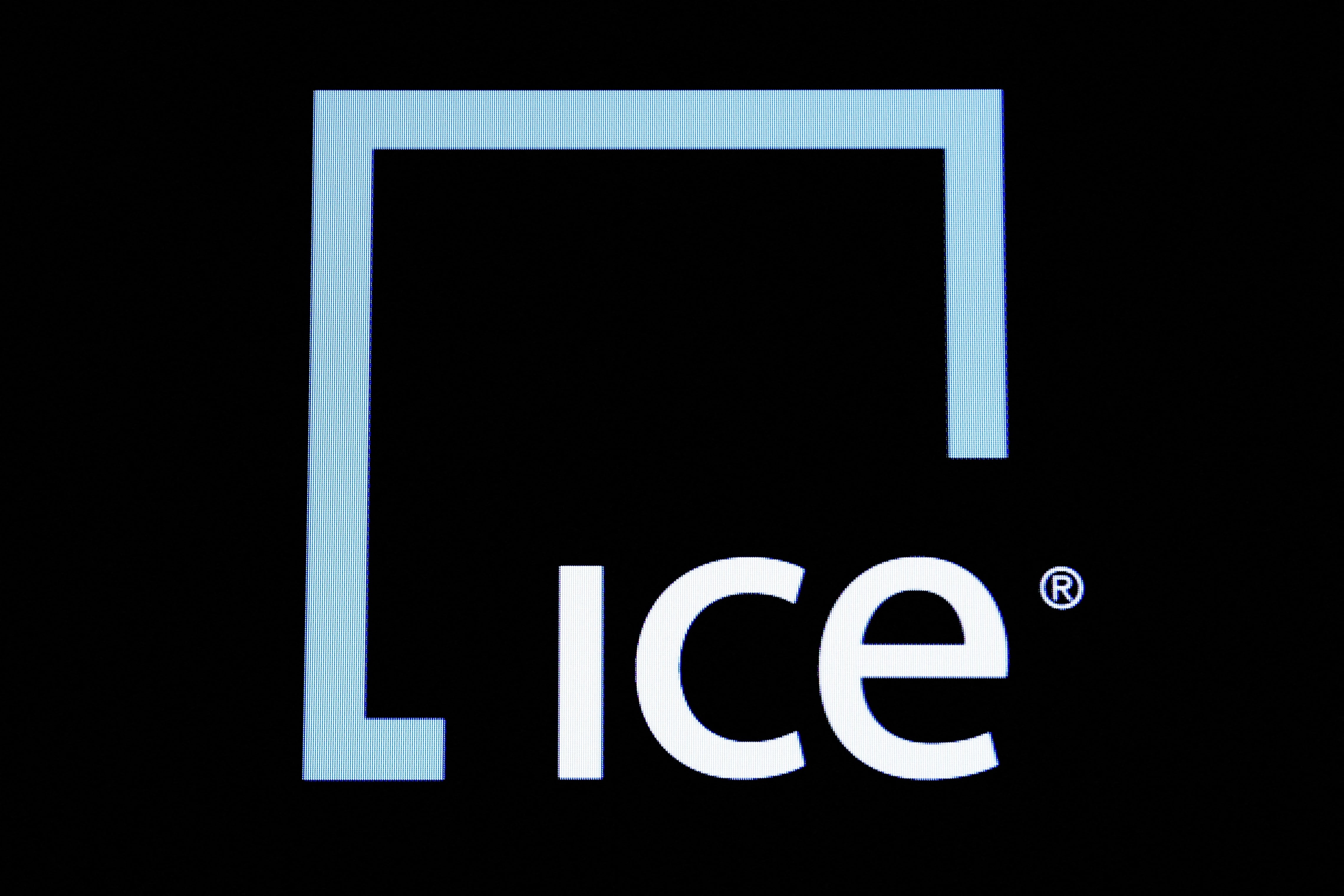 Isologo de ICE.