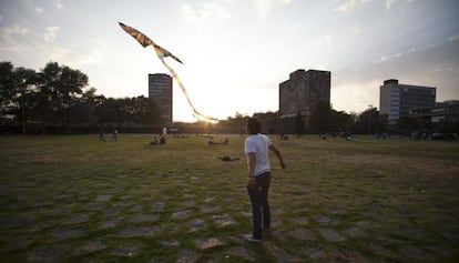 Exterior de la UNAM, en la Ciudad de M&eacute;xico 