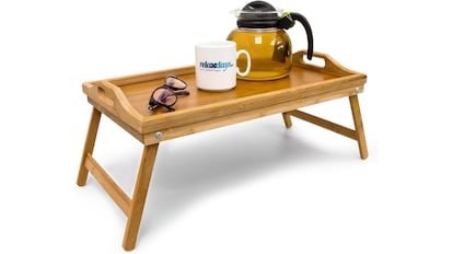 Bandeja para servir el desayuno en la cama, fabricada en madera de bambú con patas plegables (50 x 30 x 23 cm)