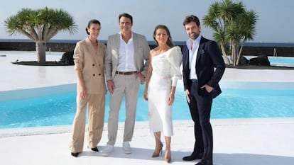 Los cuatro presentadores de las campanadas de Mediaset, en Lanzarote.