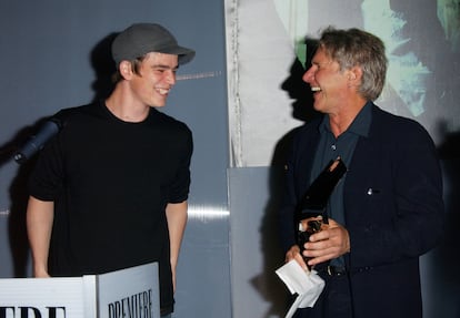 Josh Hartnett and Harrison Ford at a promotional event for 'Hollywood Homicide.' The smiles were fake, Hartnett has since revealed.