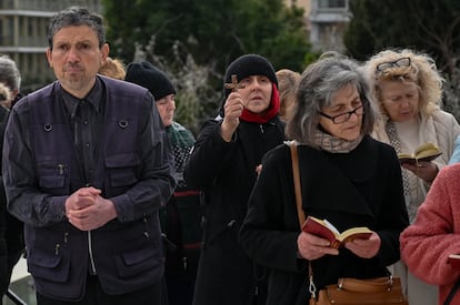 Protesta ultraortodoxa en contra de la legislación que permitirá el matrimonio igualitario, este jueves en Atenas. 