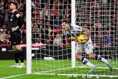 Mikel Oyarzabal tras marcar el gol de La Real.