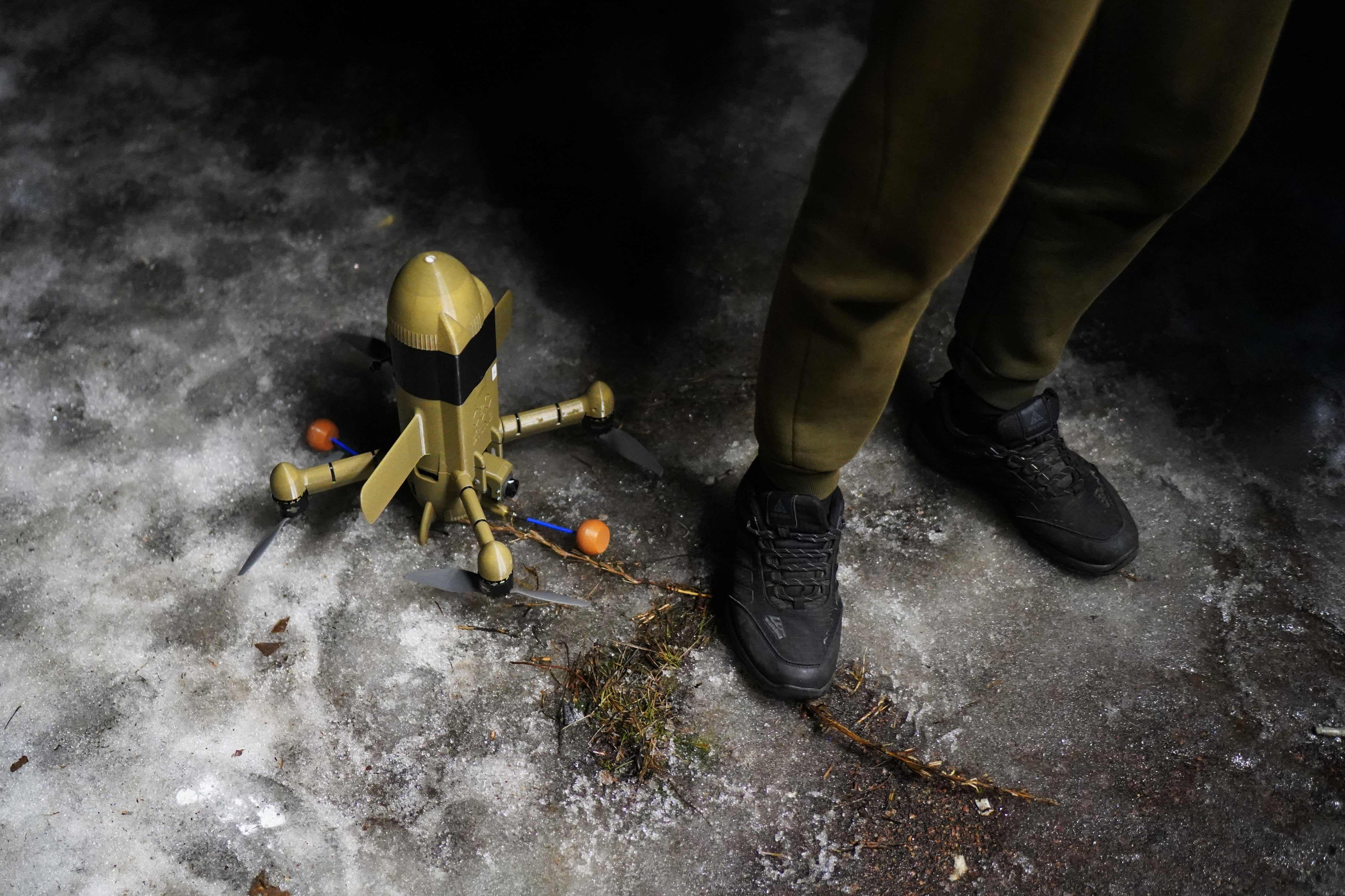Un dron Sting, preparado antes de despegar en una posición del ejército ucranio a un centenar de kilómetros de la frontera rusa.