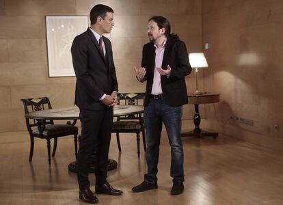 Pedro Sánchez y Pablo Iglesias, durante el encuentro que mantuvieron en julio.