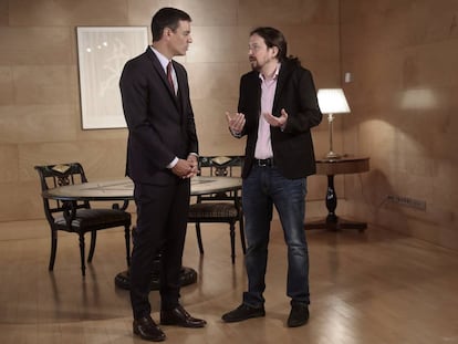 Pedro Sánchez y Pablo Iglesias, durante el encuentro que mantuvieron en julio.