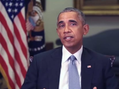 Fotograma del v&iacute;deo &#039;You Won&rsquo;t Believe What Obama Says In This Video!&#039;, en el que un falso Obama dice que Trump es &quot;un completo idiota&quot;.