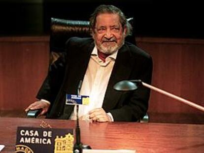 V. S. Naipaul, en la Casa de América de Madrid.
